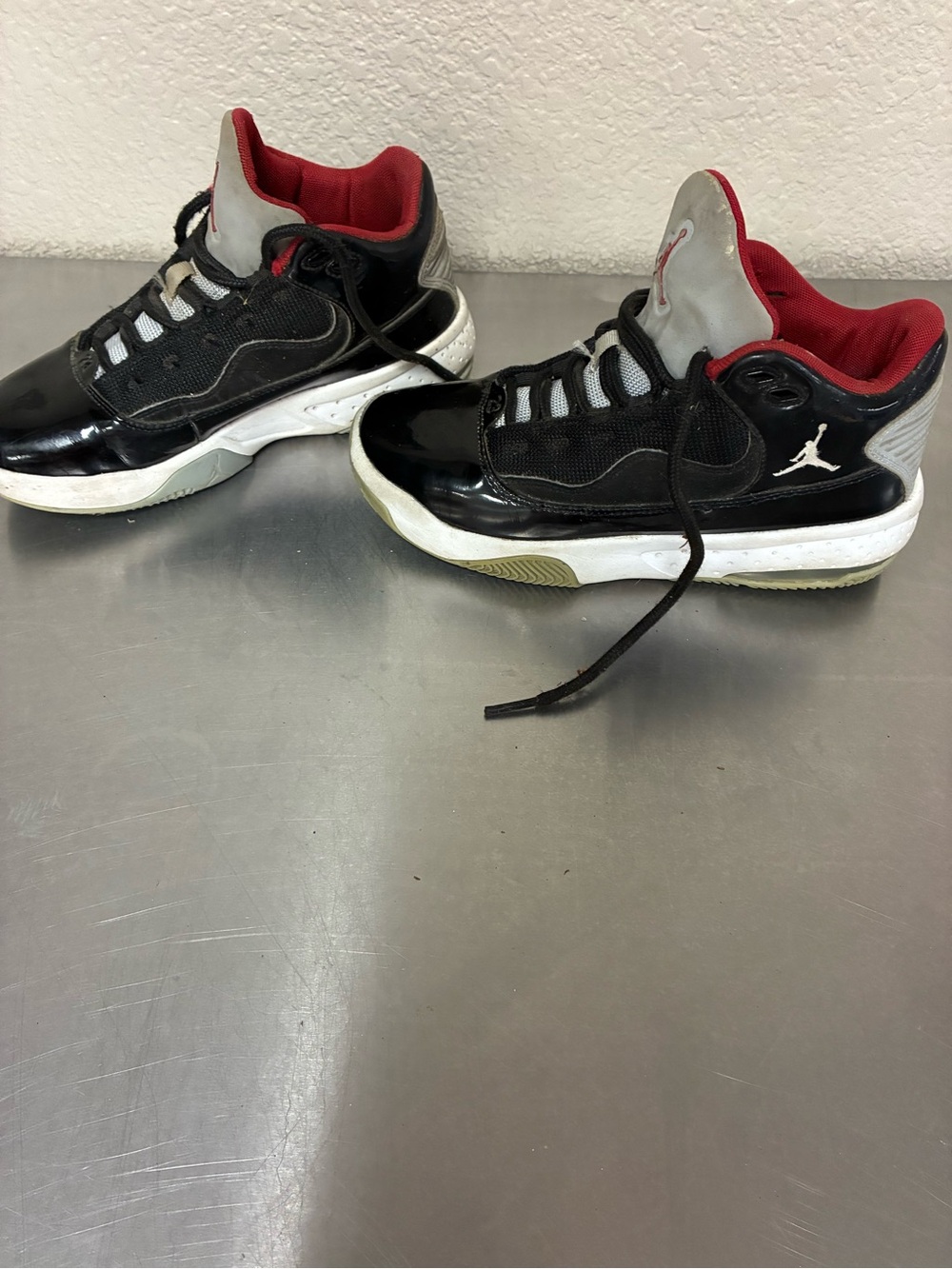 Jordan Black, Red & White Mid-Top Basketball Shoes